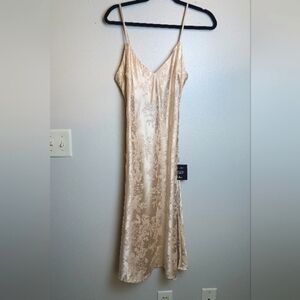 NWT Lulu's Satin Jacquard Slip Dress Size XS